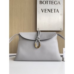보테가 베네타 Bottega Veneta 806034 Winter Liberta 30CM