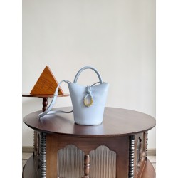 보테가 베네타 Bottega Veneta 815244 Small Liberta Bucket 22CM