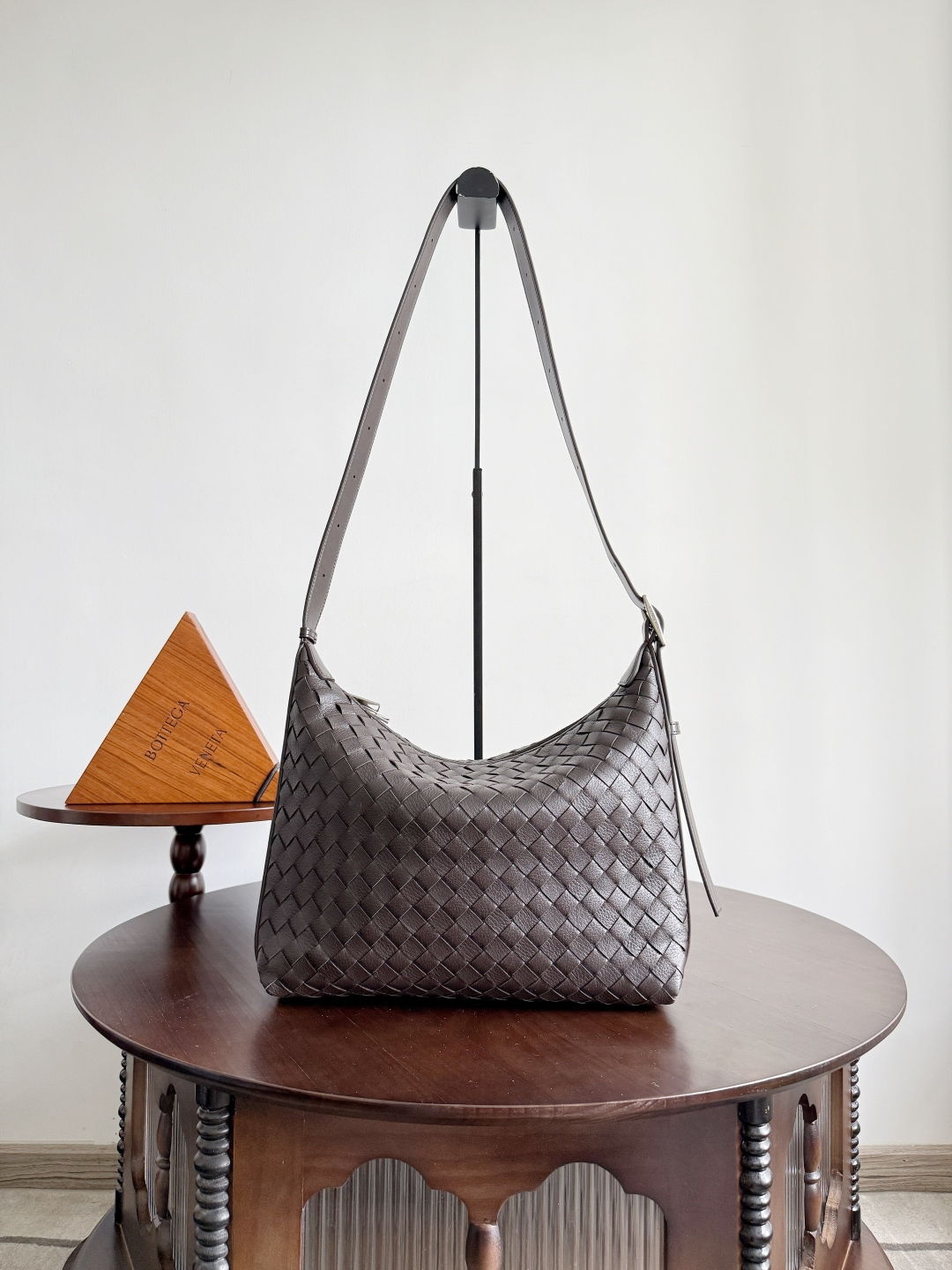 보테가 베네타 Bottega Veneta 815748 Traveler 35CM