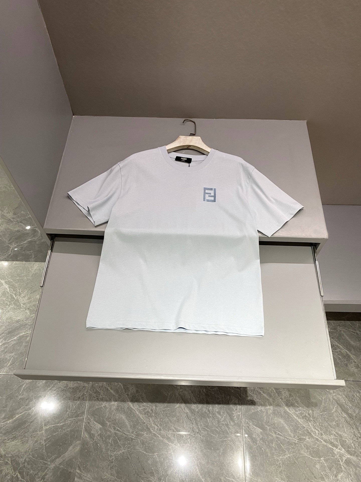 펜디 FENDI 반팔 티셔츠