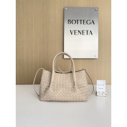 보테가 베네타 Bottega Veneta 819004 Small Pinacoteca 24CM