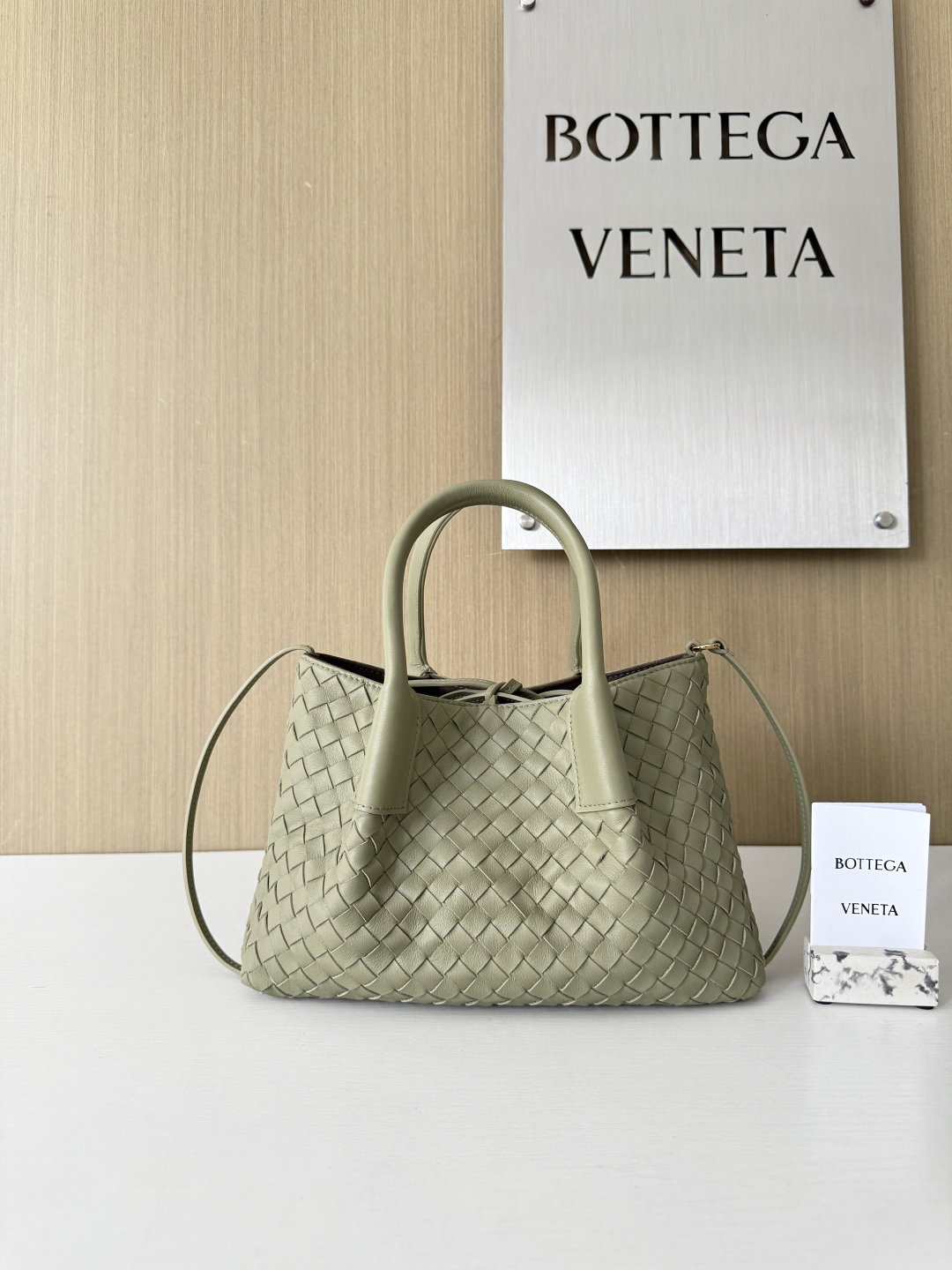 보테가 베네타 Bottega Veneta 819004 Small Pinacoteca 24CM