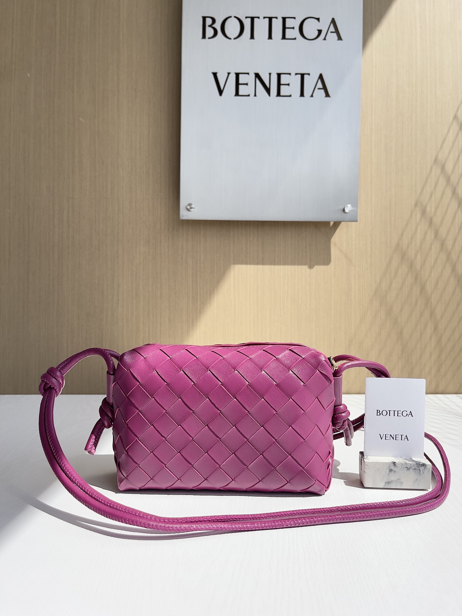 보테가 베네타 Bottega Veneta 666683 Loop 17CM