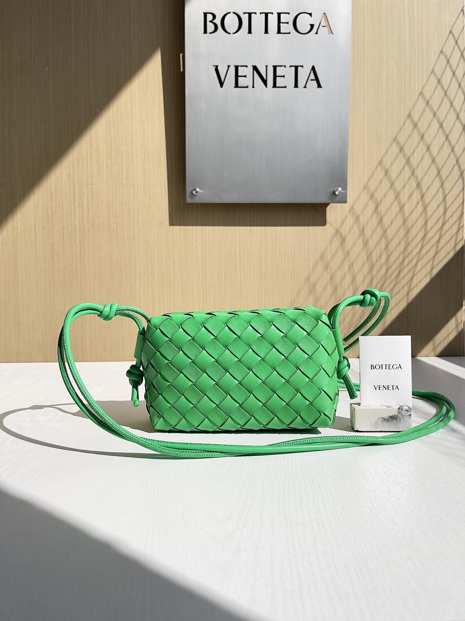 보테가 베네타 Bottega Veneta 680254 Loop 17CM