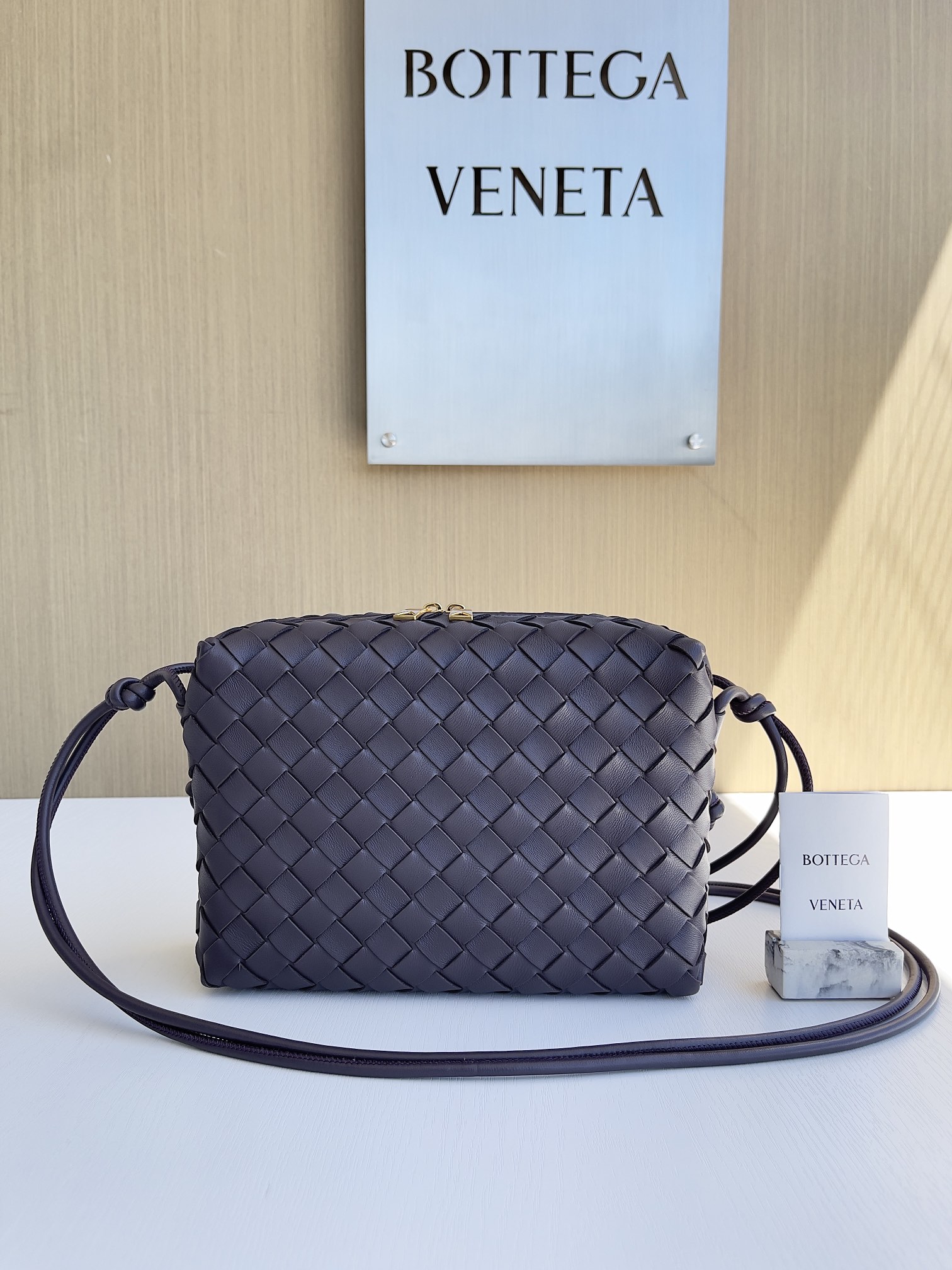보테가 베네타 Bottega Veneta 680255 Loop 22CM
