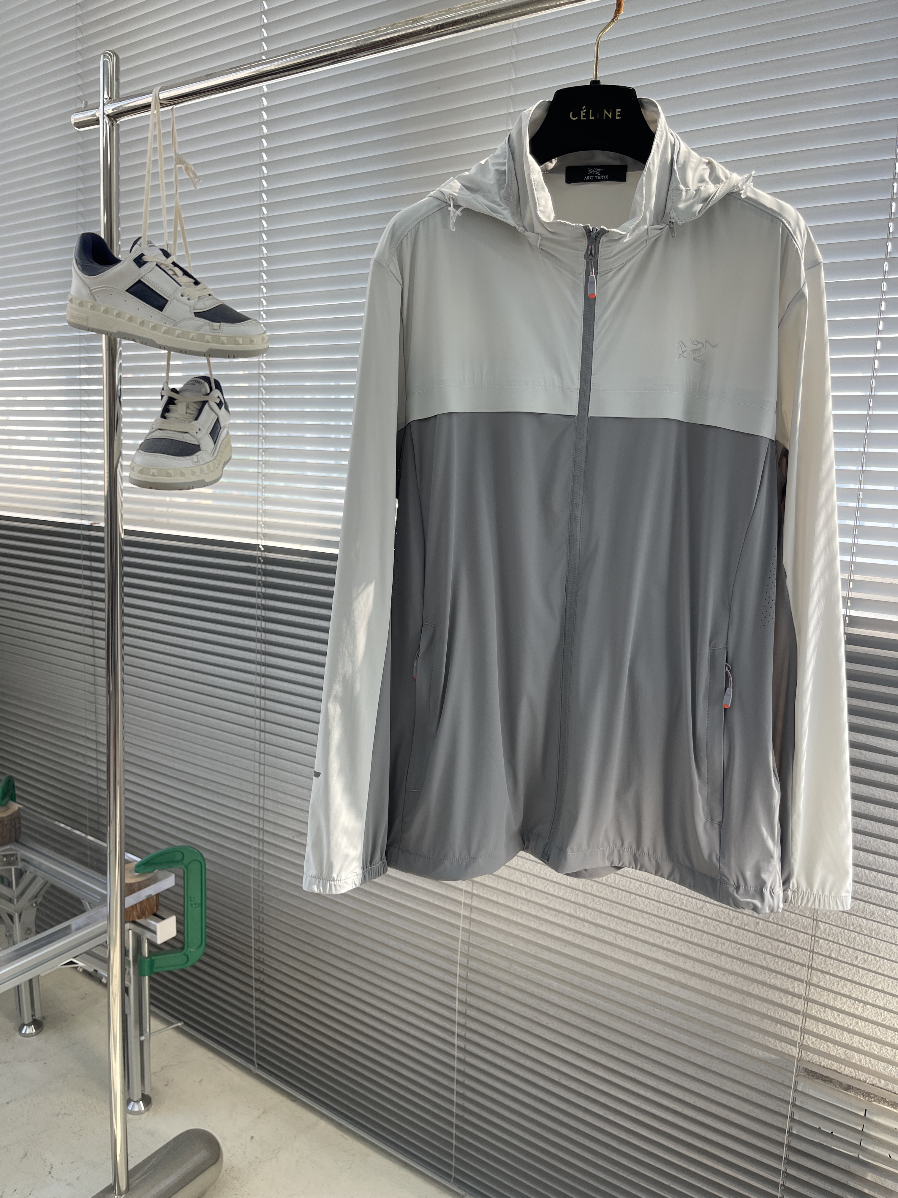 아크테릭스 ARC'TERYX 재킷