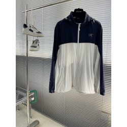 아크테릭스 ARC'TERYX 재킷