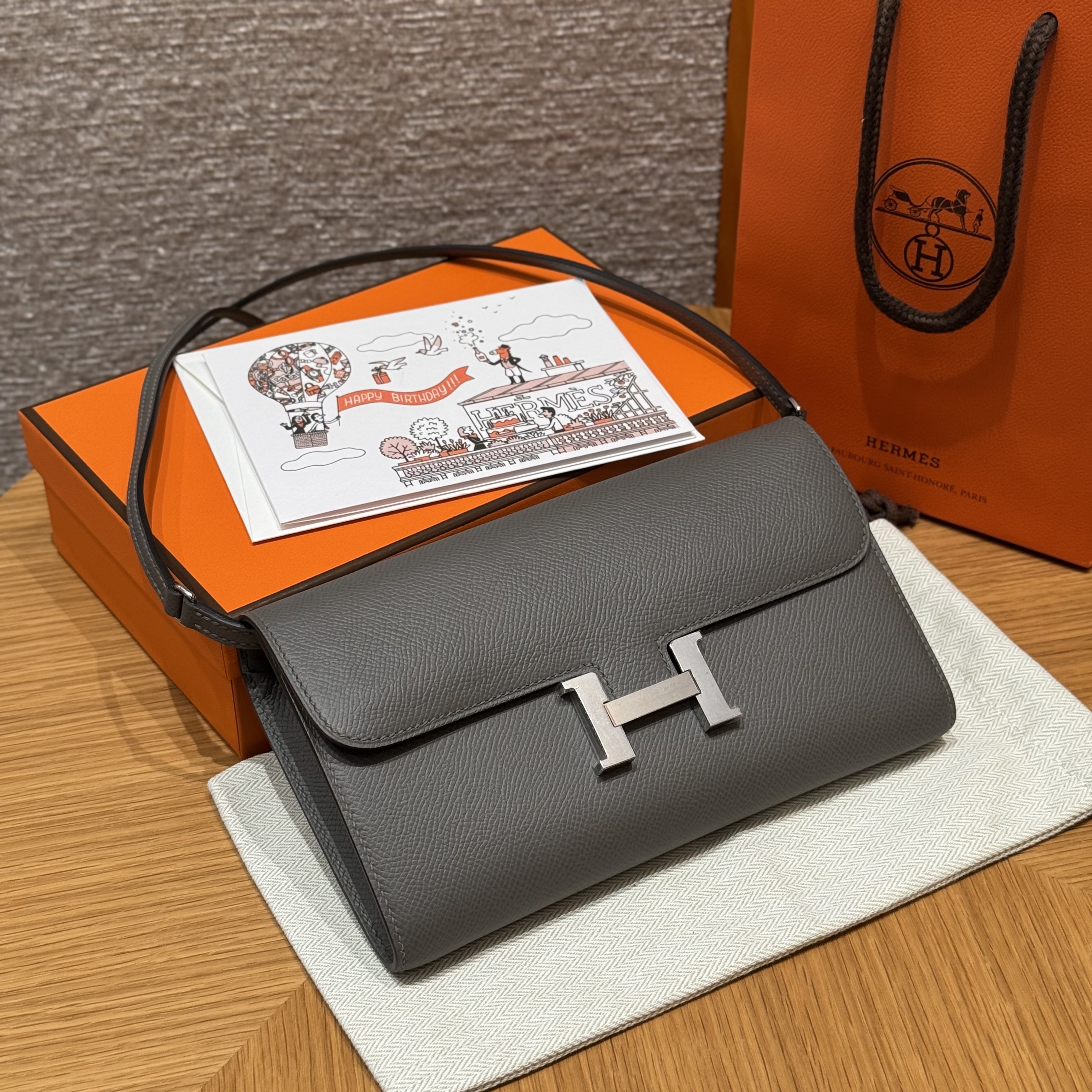 에르메스 Hermes Constance to go 20cm Epsom 0L Gris Meyer/silver