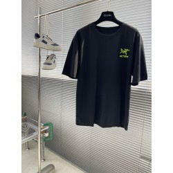 아크테릭스 ARC'TERYX 반팔 티셔츠