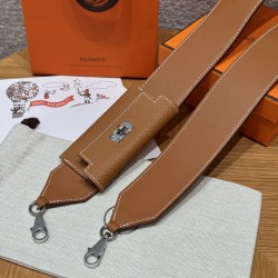 에르메스 Hermes Kelly Pocket strap Epsom and Swift 37 Gold/silver