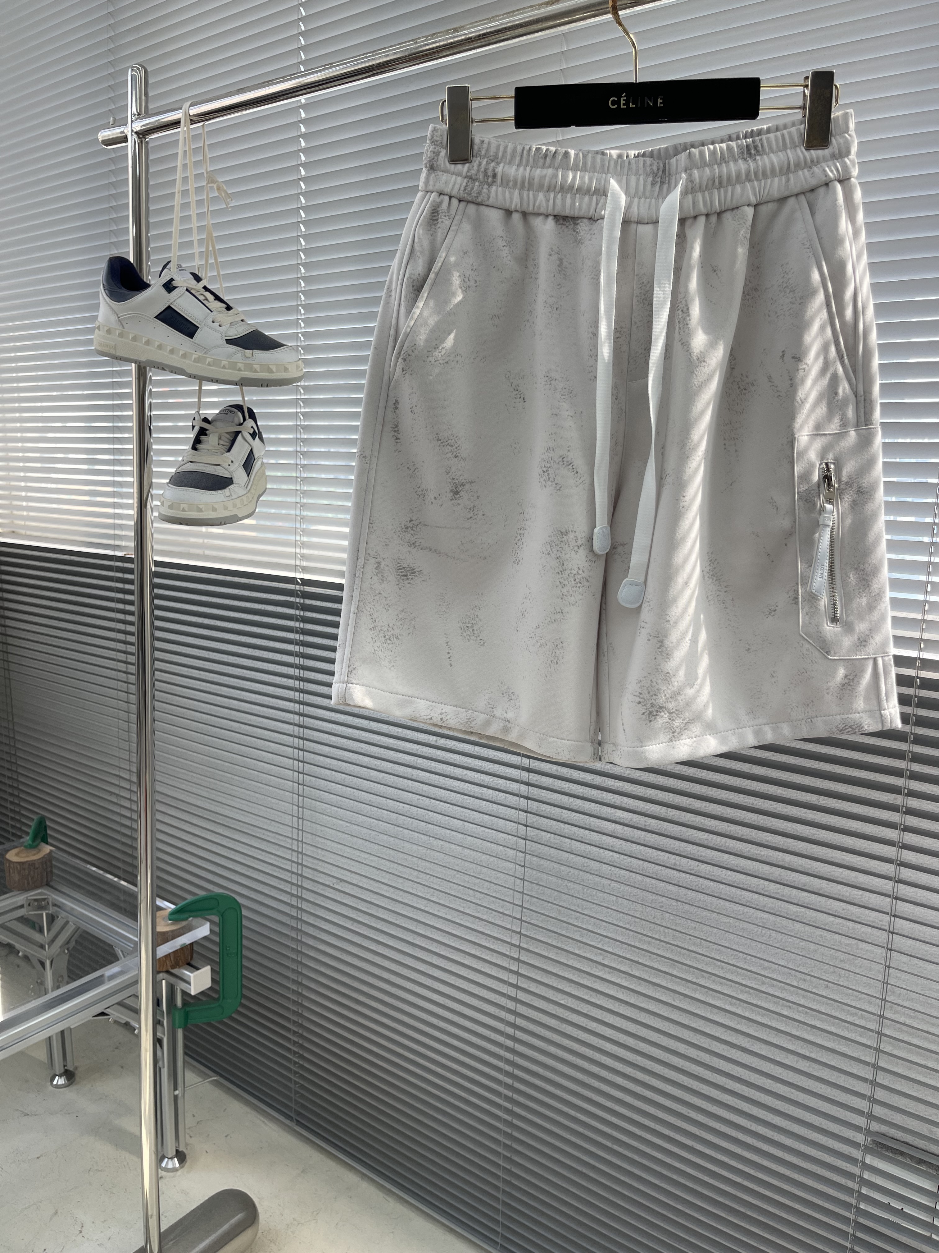 로에베 LOEWE 반바지