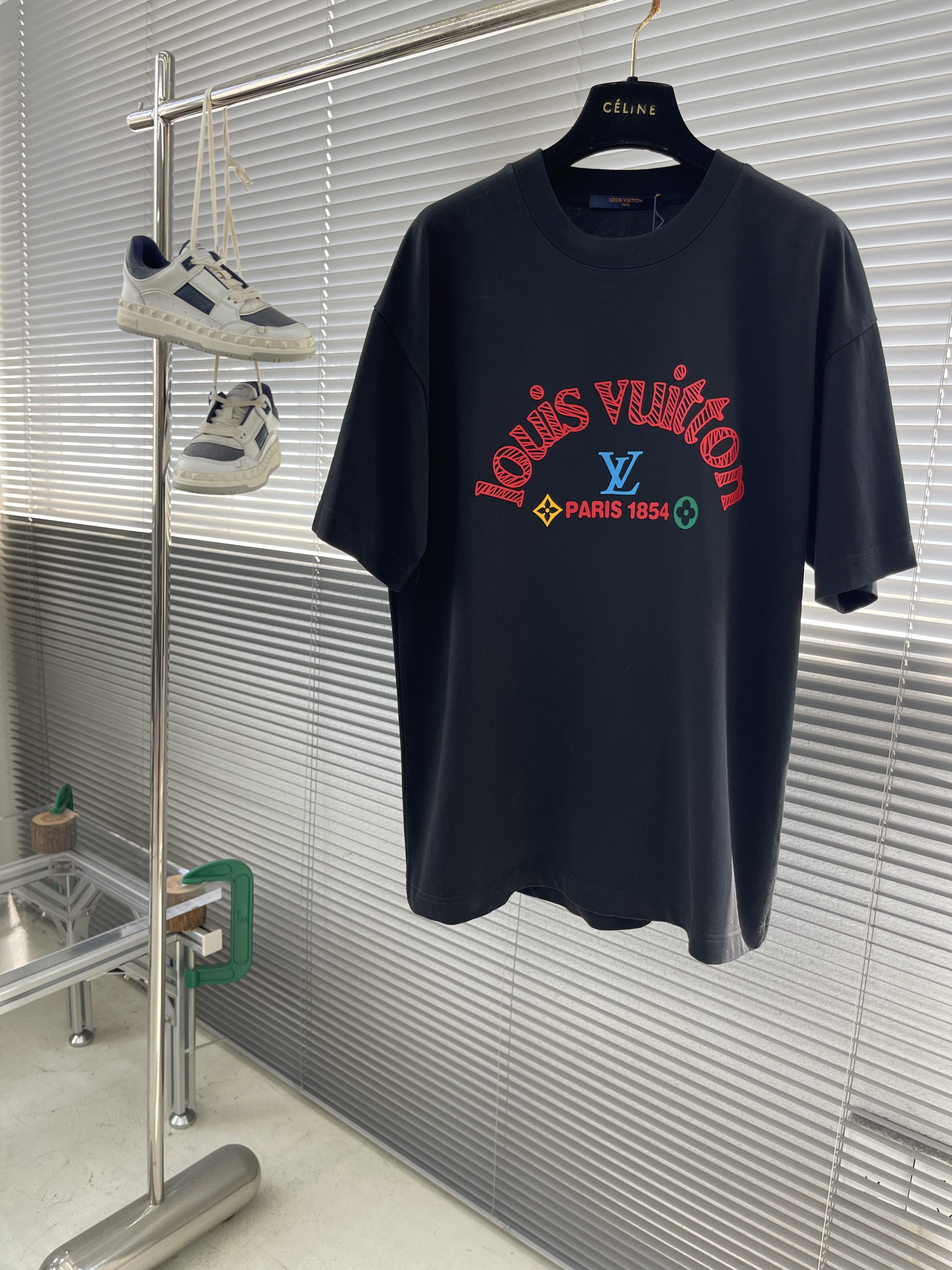 루이비통 Louis Vuitton 반팔 티셔츠