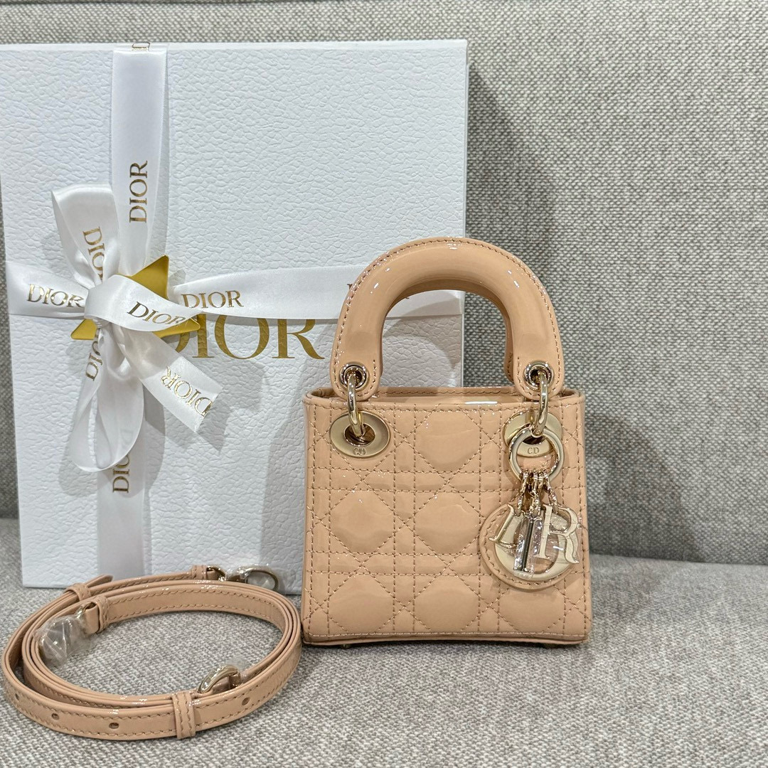 디올 Dior Lady Dior Micro Bag Naked powder12cm