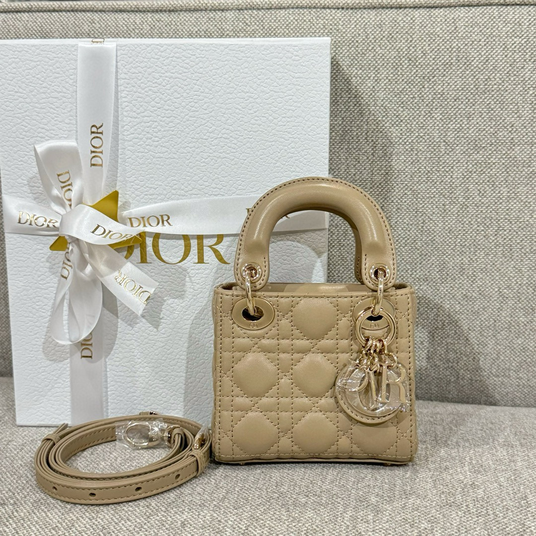 디올 Dior Lady Dior Micro Bag Apricot 12cm