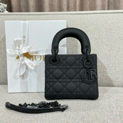 디올 Dior Mini Lady Dior Bag Black 17cm