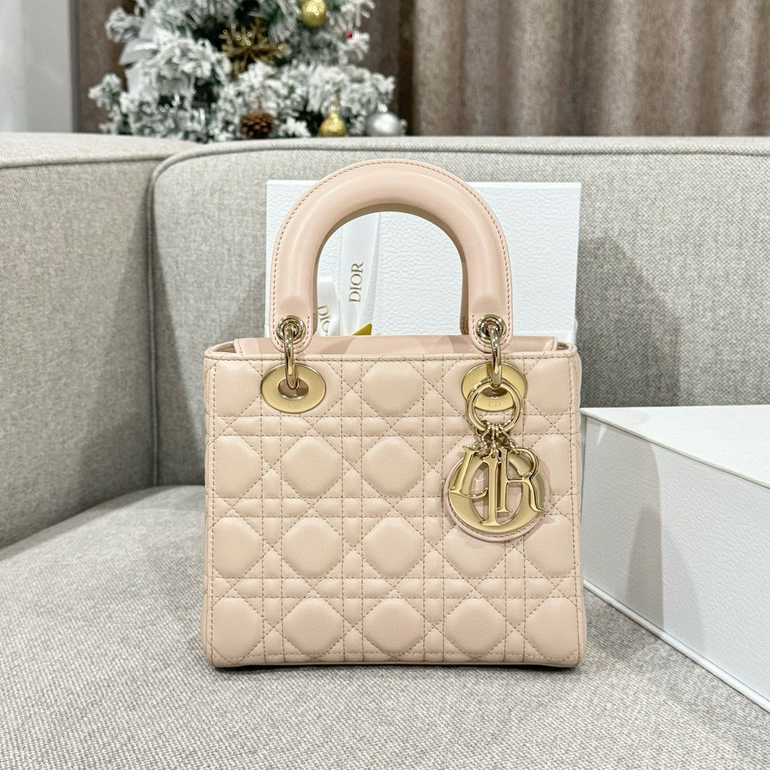 디올 Dior Small Lady Dior Bag pink 20cm