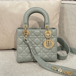 디올 Dior Small Lady Dior Bag grey 20cm