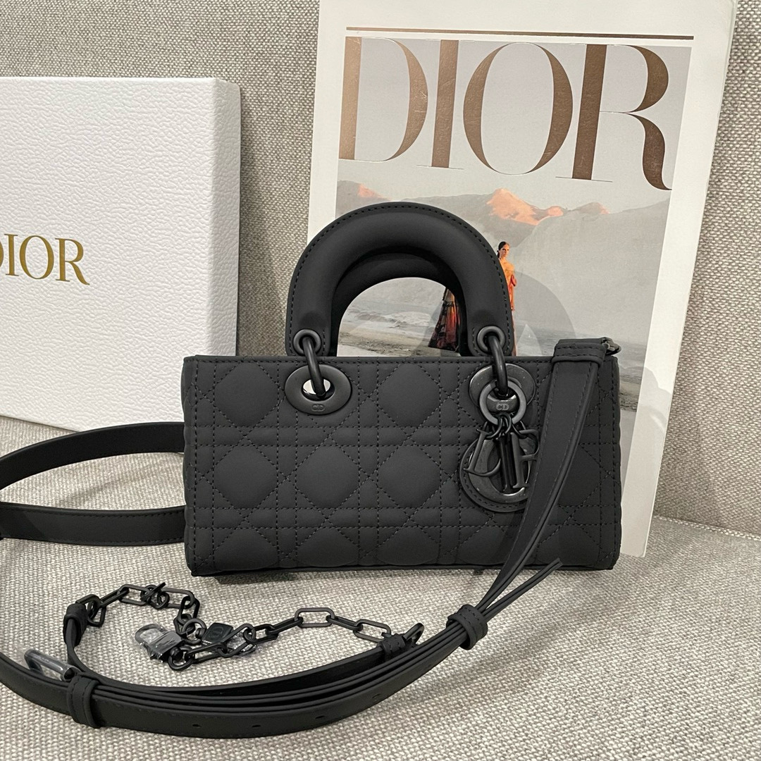 디올 Dior Small Lady D-Joy Bag Black 22cm