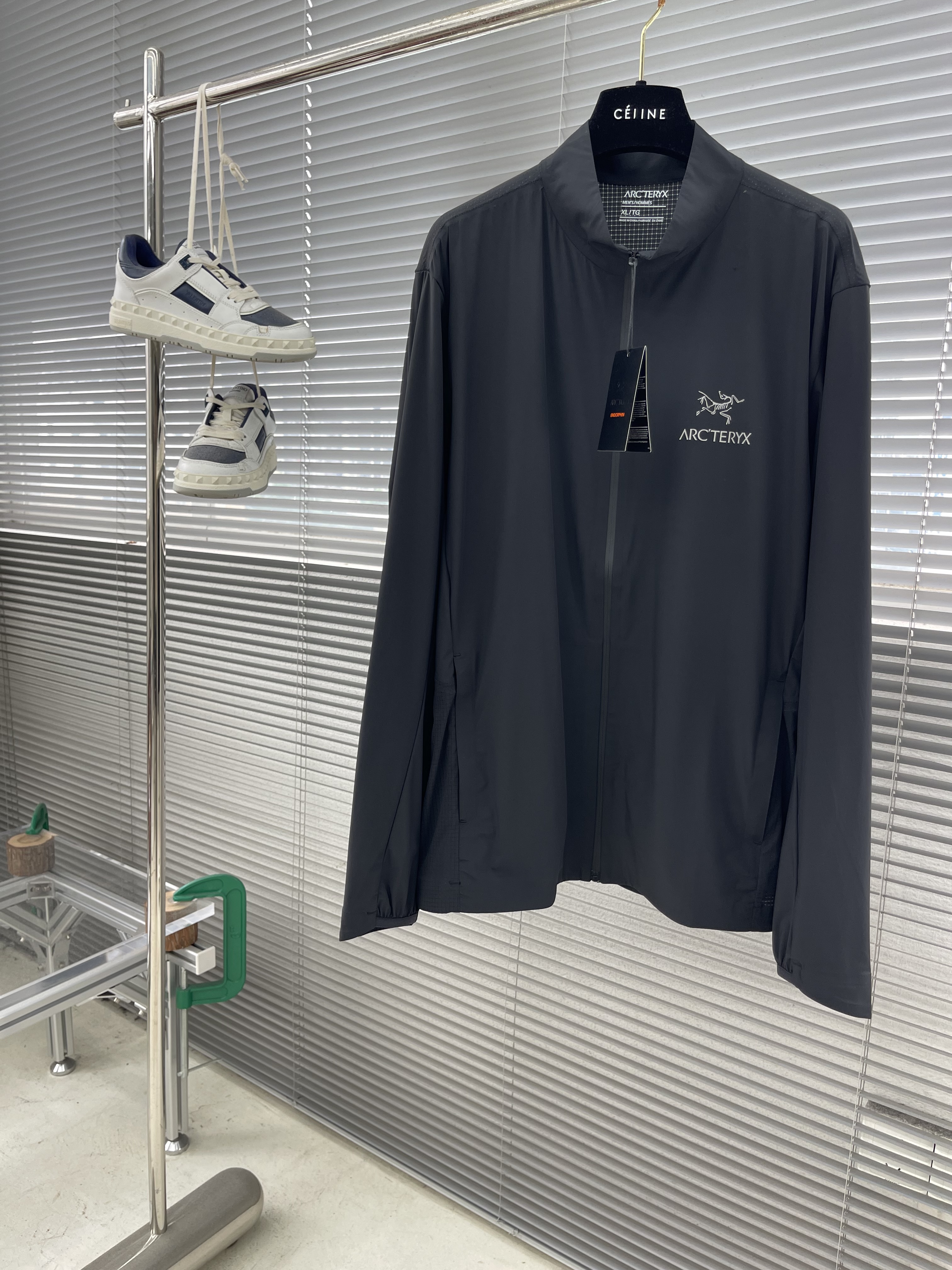 아크테릭스 ARC'TERYX 재킷
