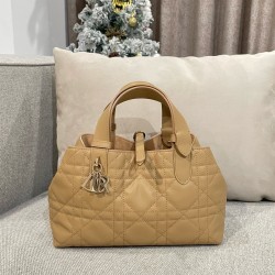 디올 Dior Small Dior Toujours Bag Caramel 23cm