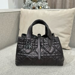 디올 Dior Small Dior Toujours Bag Black 23cm