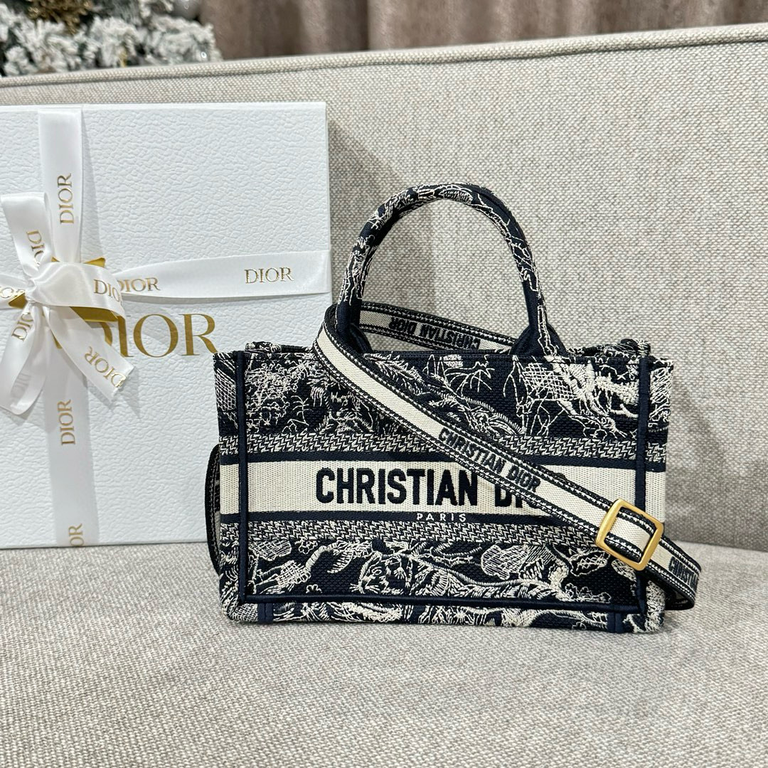 디올 Dior Mini Dior Book Tote With Strap Blue Reverse 21.5cm