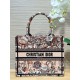 디올 Dior Small Dior Book Tote 26.5cm