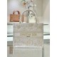 디올 Dior Small Dior Book Tote gold 26.5cm