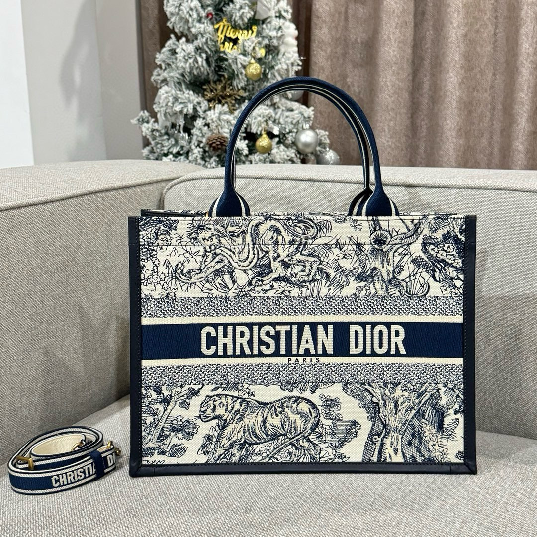 디올 Dior Medium Dior Book Tote Blue Reverse 36.5cm
