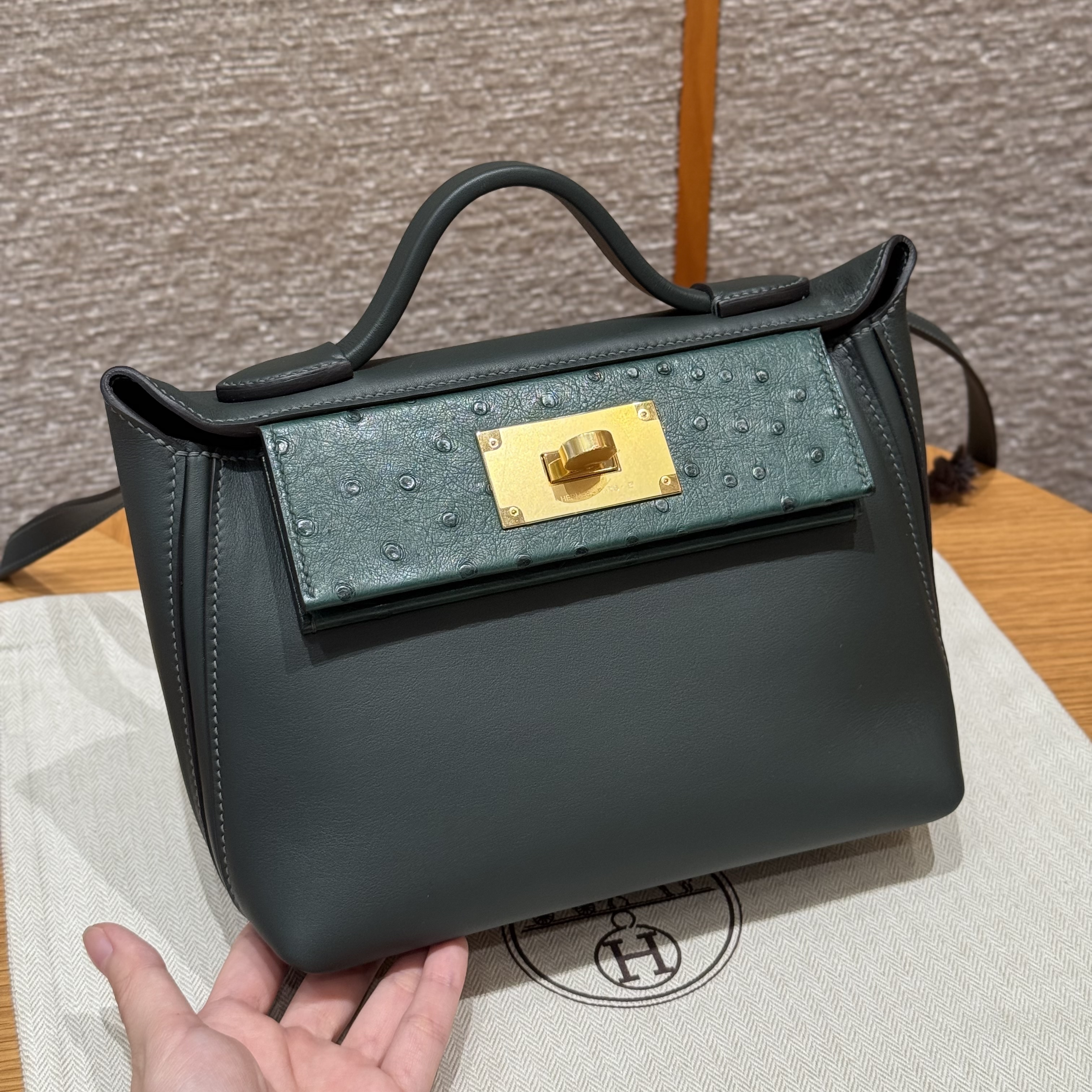에르메스 Hermes Kelly 2424 21cm Swift and KK ostrich Vo Vert Rousseau/gold