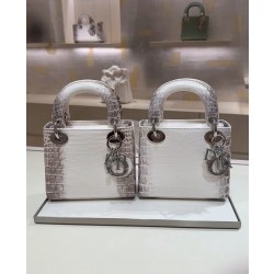 디올 Dior Lady Alligator