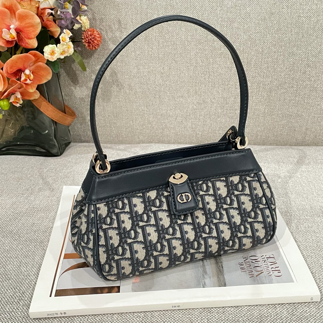 디올 Dior Medium Dior Key Bag Dior Oblique Jacquard Blue