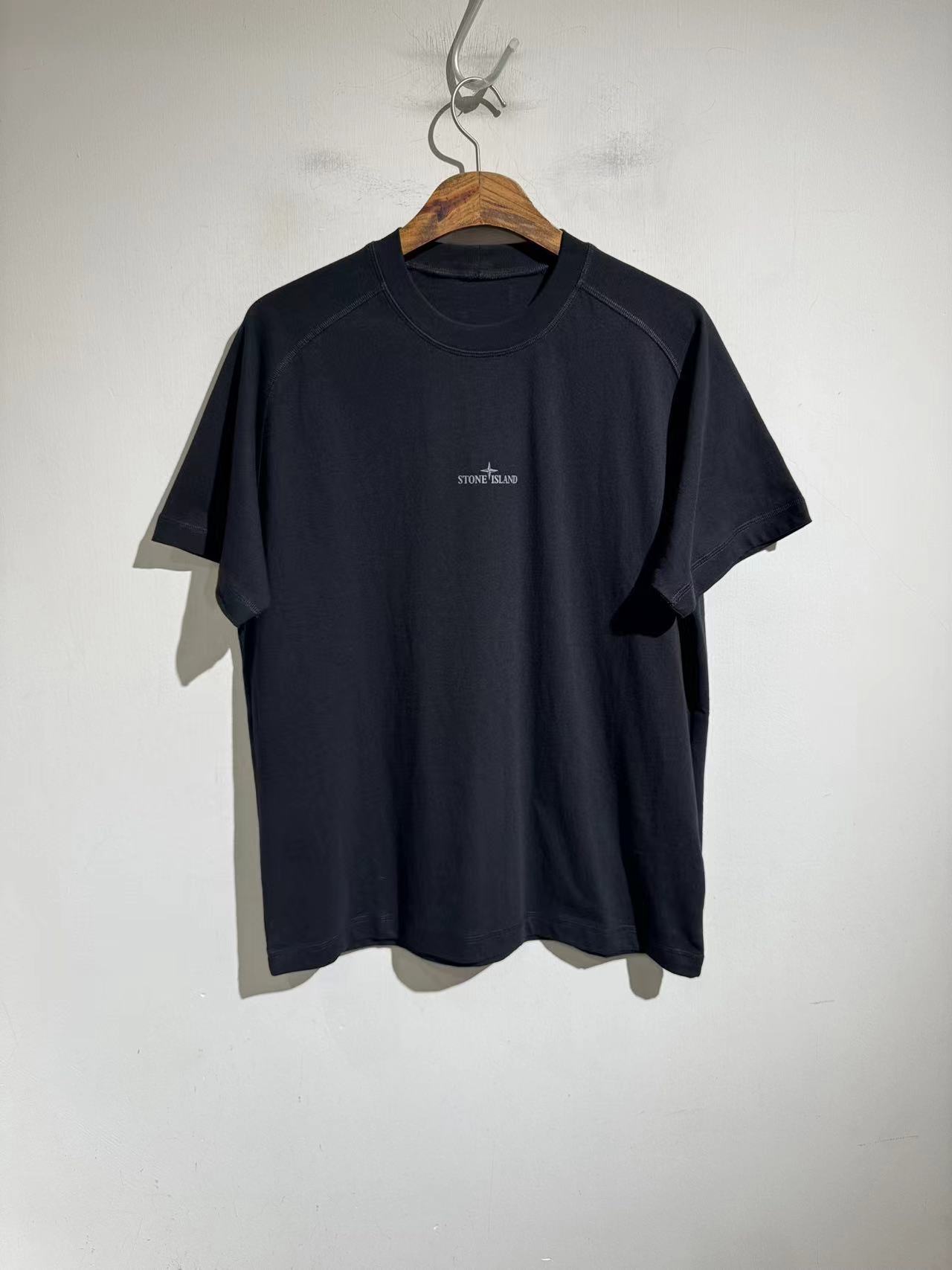 스톤아일랜드 Stone Island 반팔 티셔츠