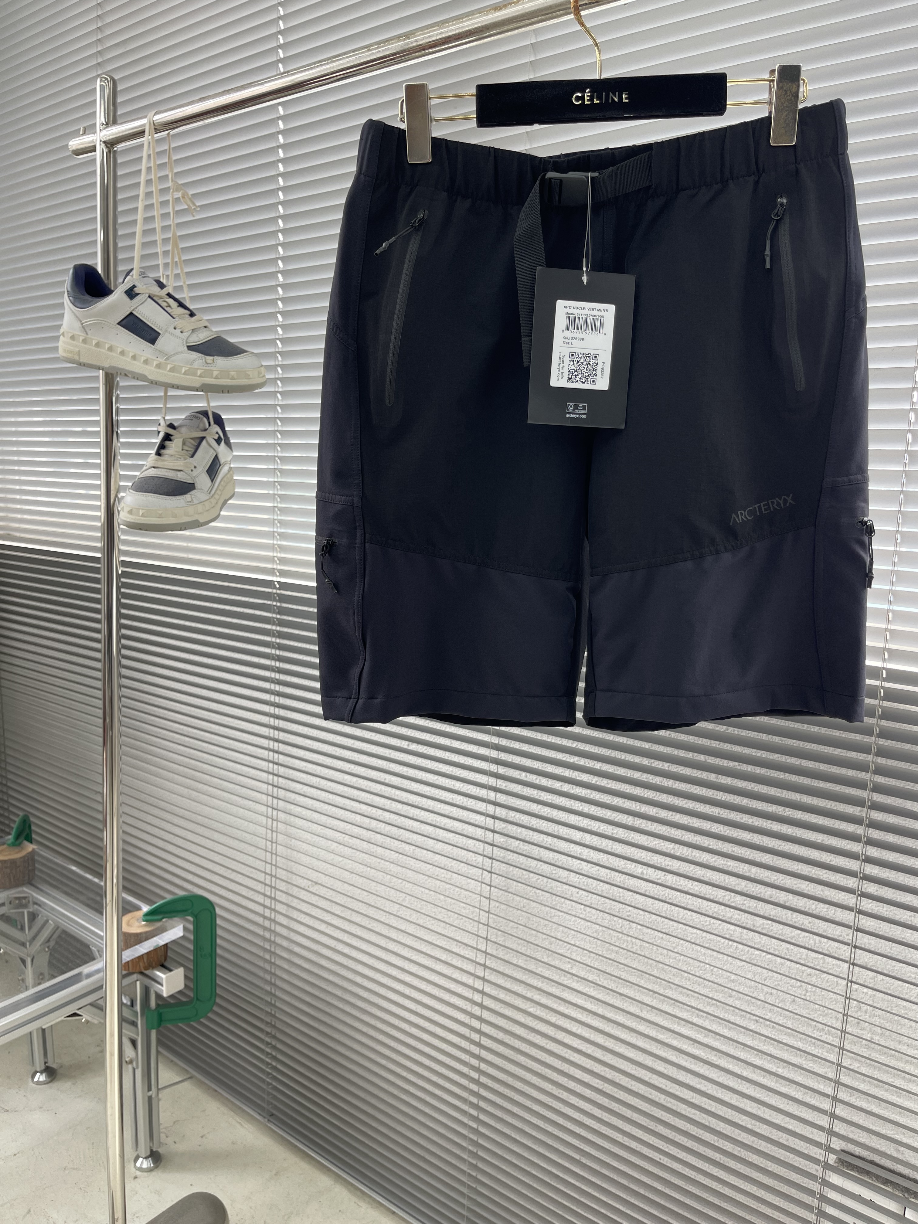 아크테릭스 ARC'TERYX 반바지