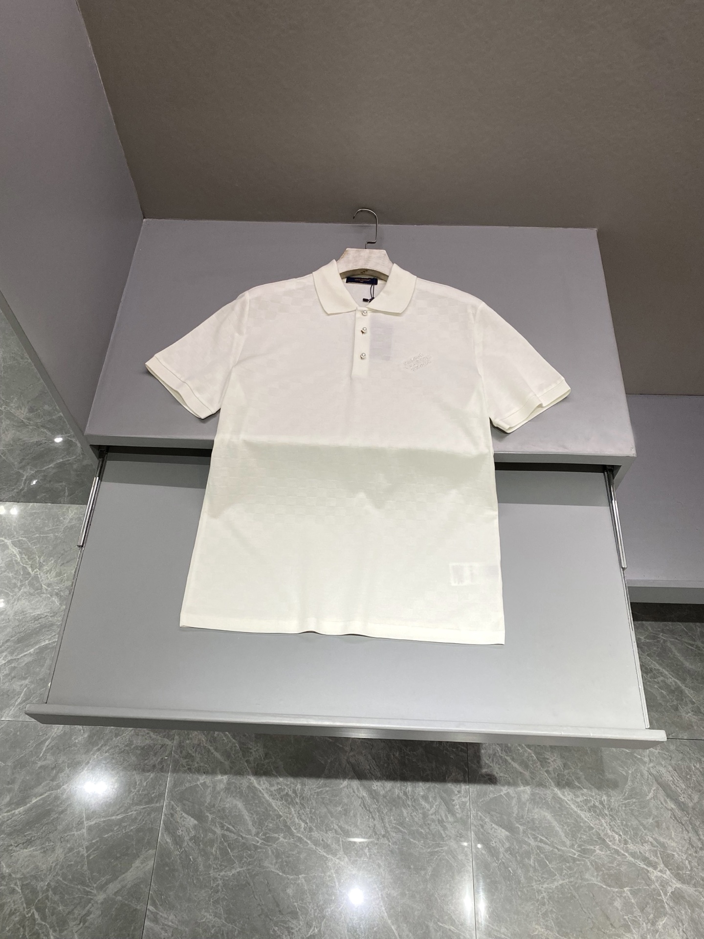 루이비통 Louis Vuitton 반팔 티셔츠