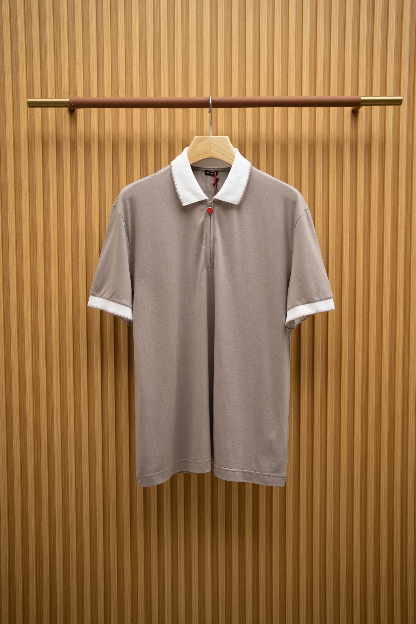 키톤 Kiton 반팔 티셔츠