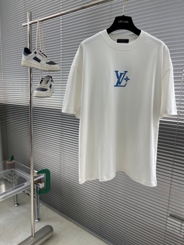 루이비통 Louis Vuitton 반팔 티셔츠