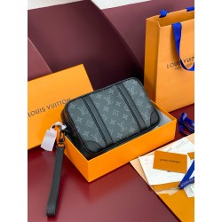 루이비통 Louis Vuitton M82076  Pochette Kasai Black 25cm