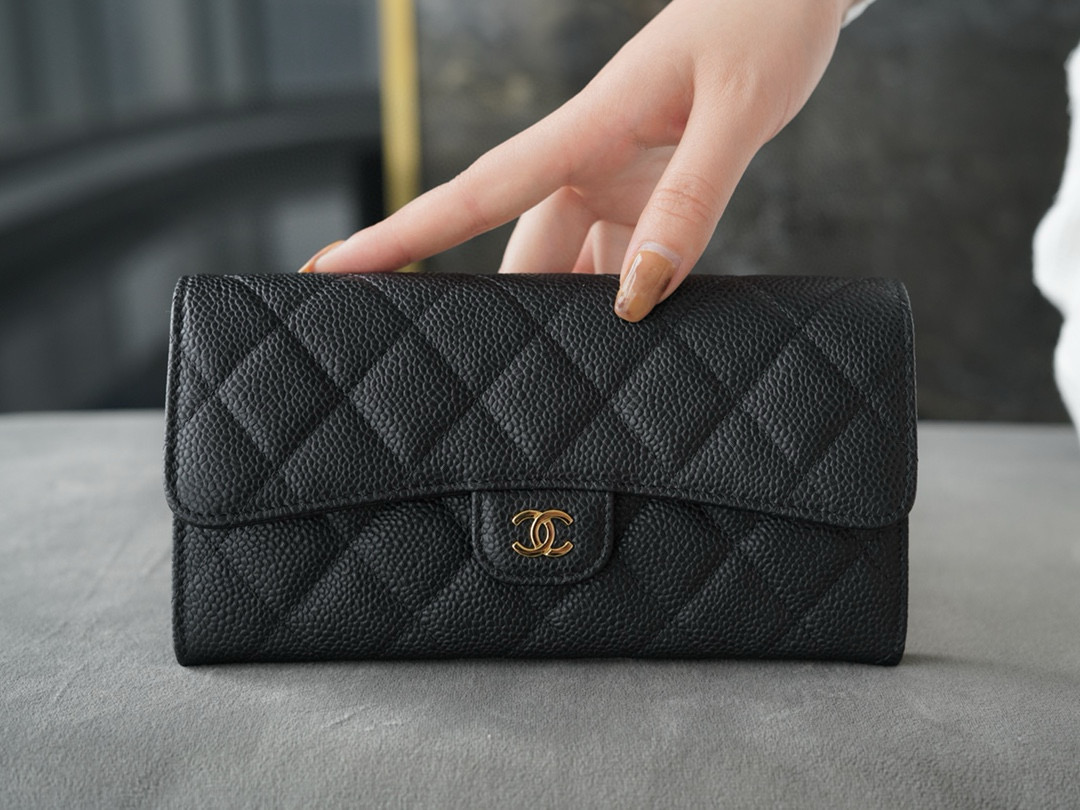 샤넬 Chanel Classic Long Flap Wallet Black gold 19.5cm