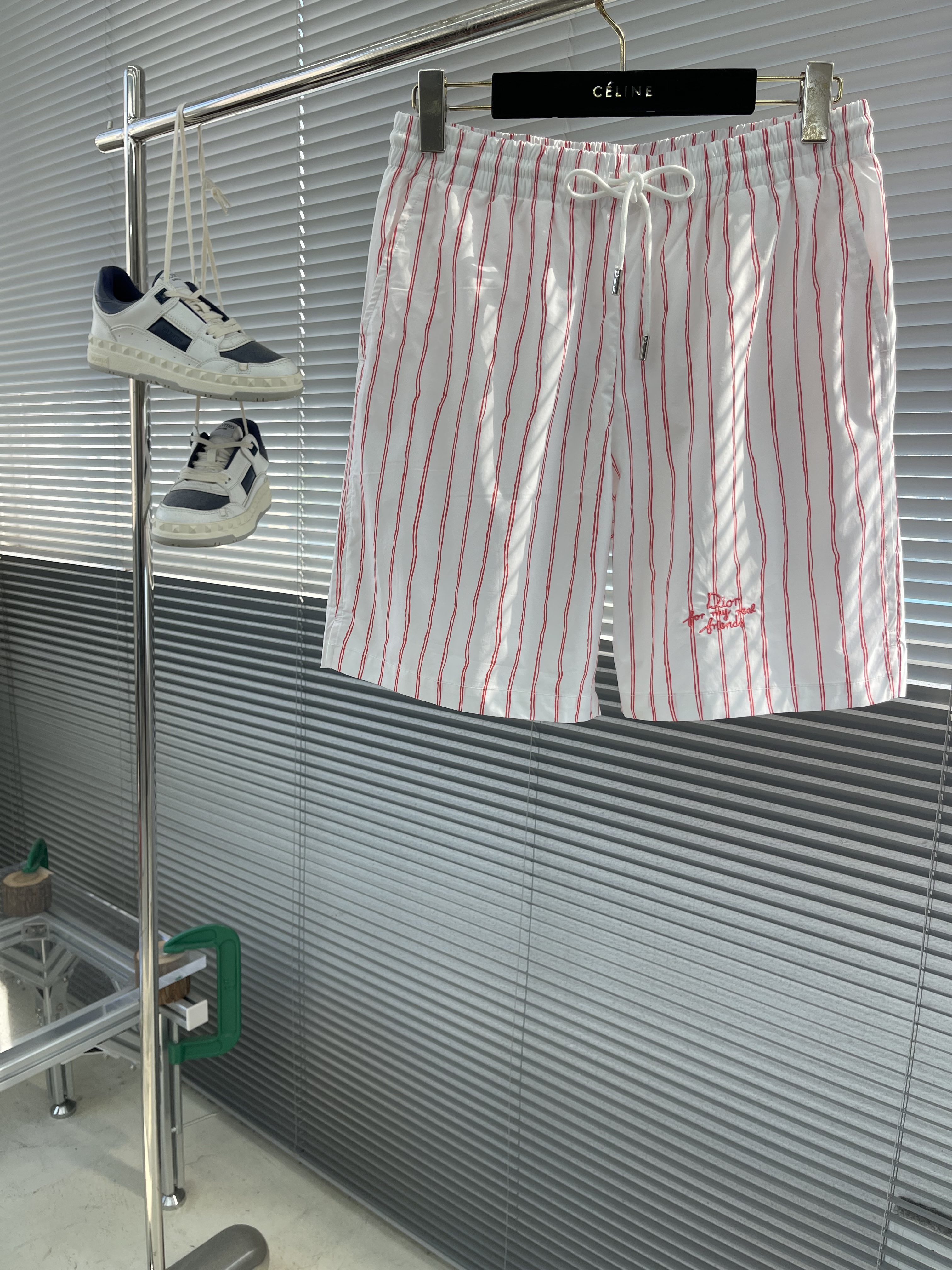 디올 Dior 반바지