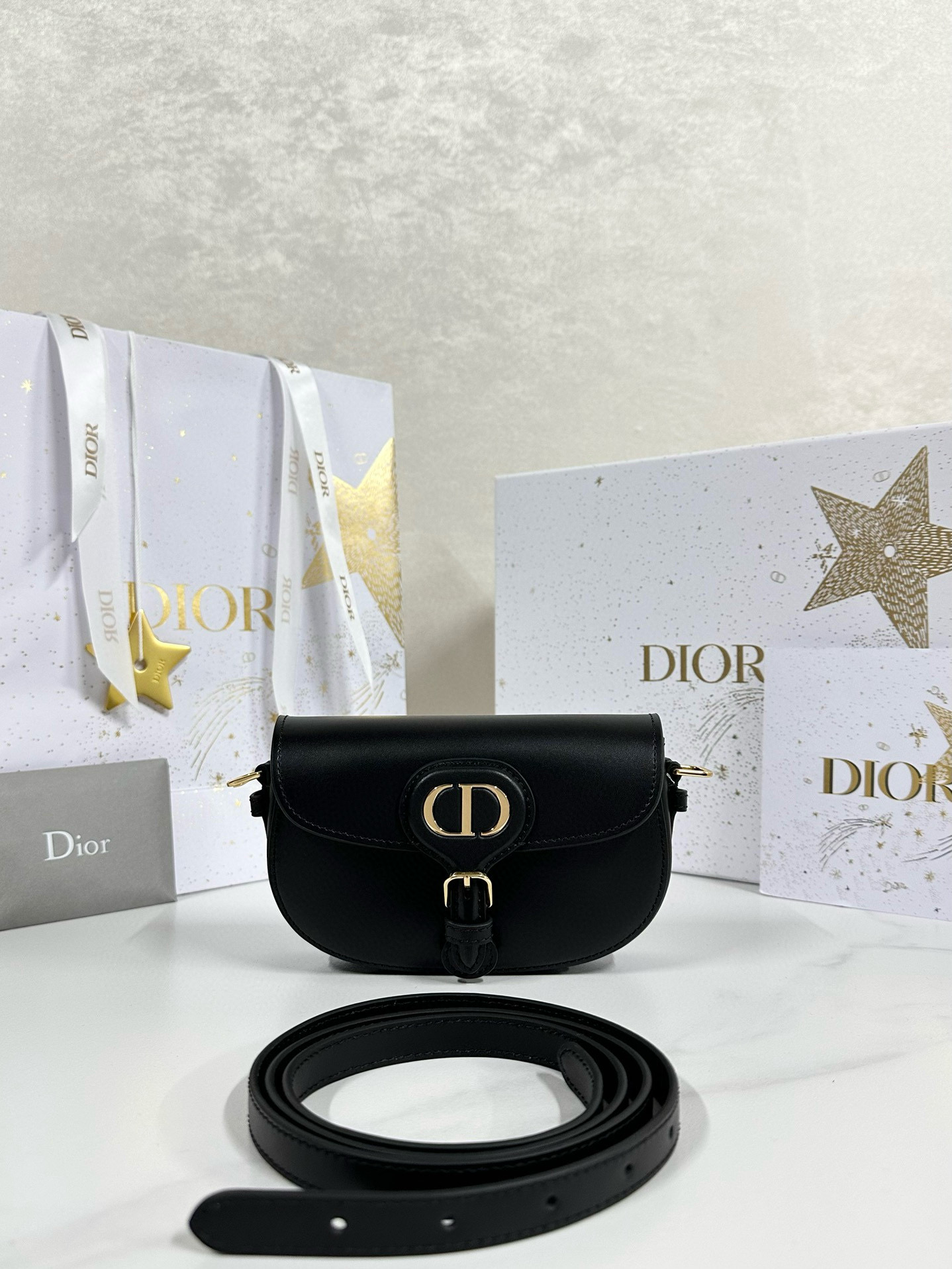 디올 Dior Mini Bobby East-West Bag Black 17.5cm