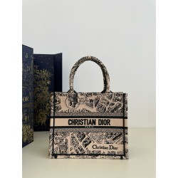 디올 Dior Small Dior Book Tote Apricot Plan de Paris Embroidery 26.5cm