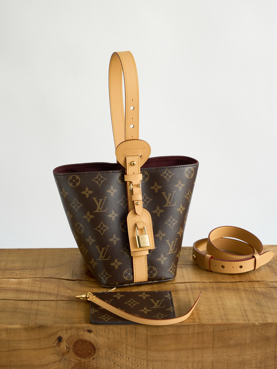 루이비통 Louis Vuitton M12925 All in BB Monogram