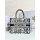 디올 Dior Medium Dior Book Tote Blue Reverse 36.5cm