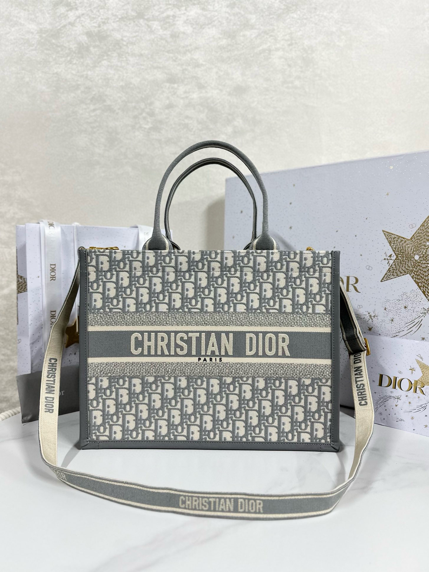 디올 Dior Medium Dior Book Tote Oblique Jacquard Grey 36.5cm