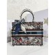 디올 Dior Medium Dior Book Tote Red and Blue 36.5cm