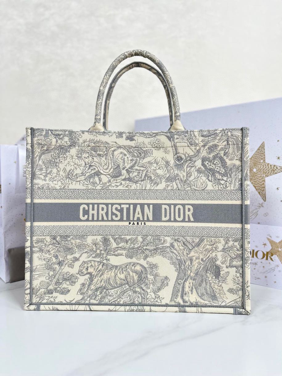 디올 Dior Large Dior Book Tote Grey Reverse 41.5cm