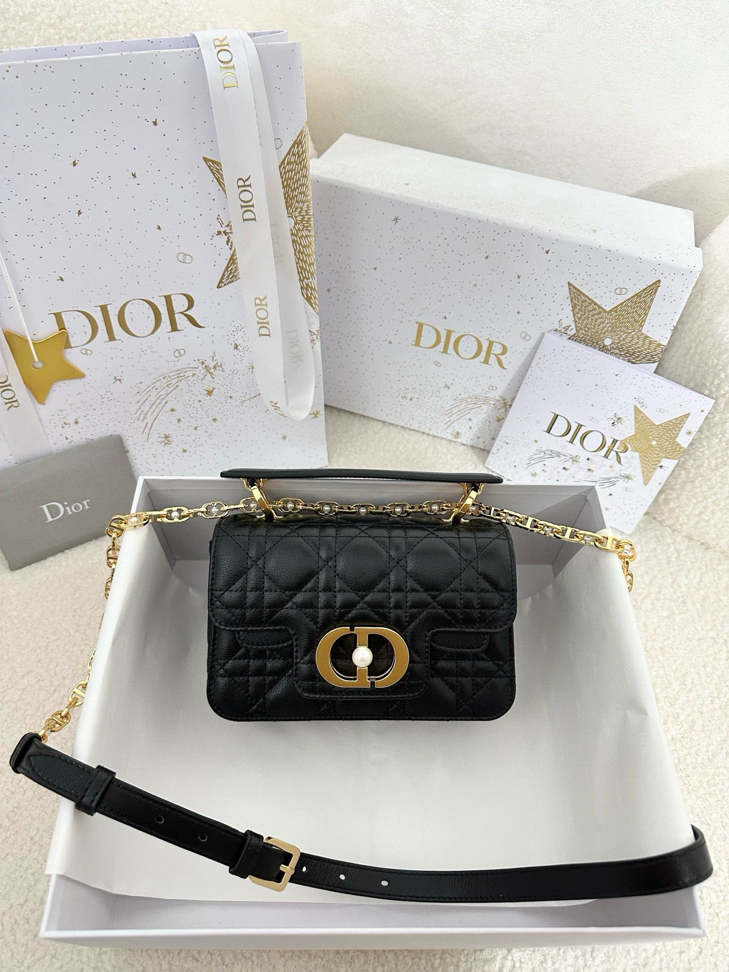 디올 Dior Mini Dior Jolie Top Handle Bag Black 19cm