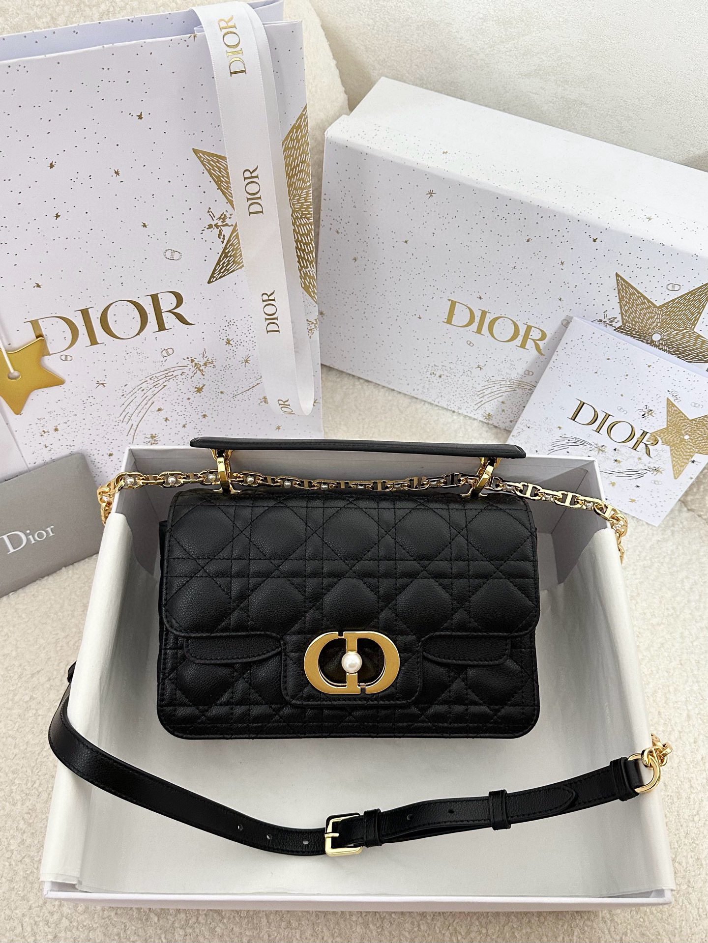 디올 Dior Small Dior Jolie Top Handle Bag Black 22cm