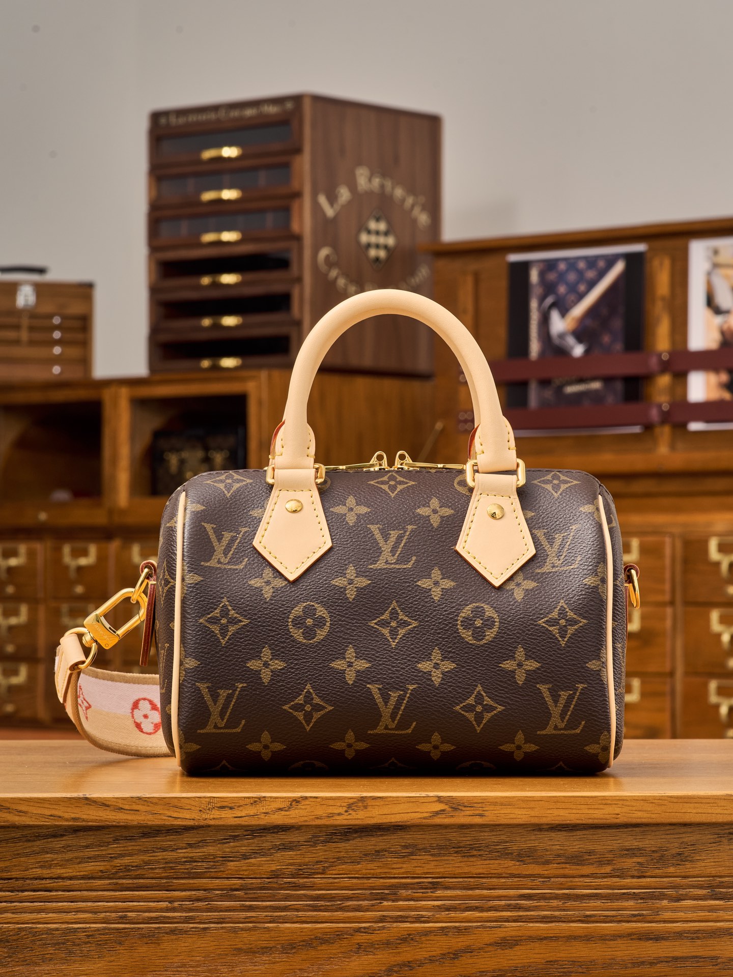 루이비통 Louis Vuitton M46594 Speedy Bandouliere 20 Monogram Pink Orange 20CM